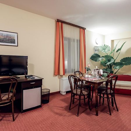 Rooms Villa Iva Ilok Exteriér fotografie